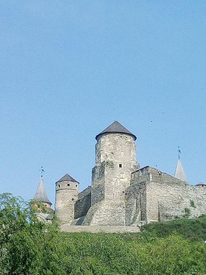 Smotrytska Vezha Hotel Kamianets-Podilskyi Exterior foto